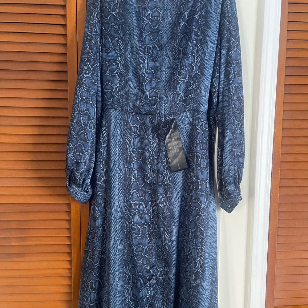 BCBGMaxAzria Dress